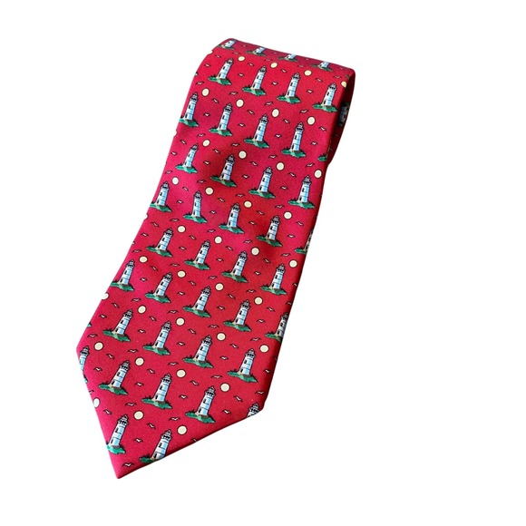 Vineyard Vines Tie Men's Red Marthas Vineyard Lighthouse Silk Necktie - Picture 1 of 7